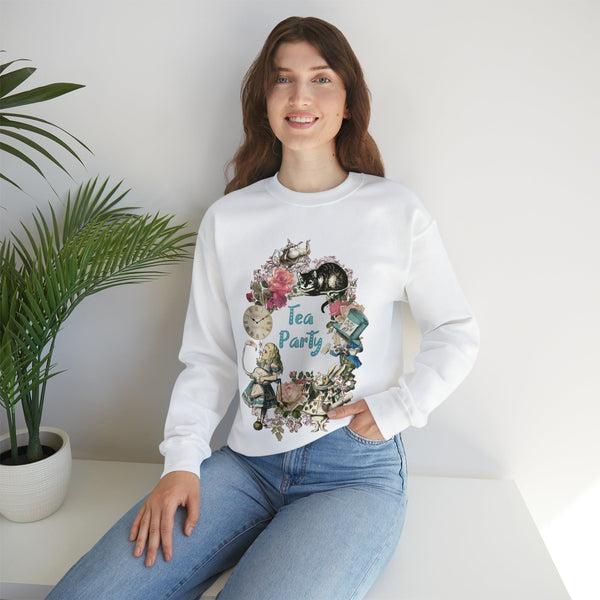 Alice’s Adventures in Wonderland Sweatshirt Vintage 1